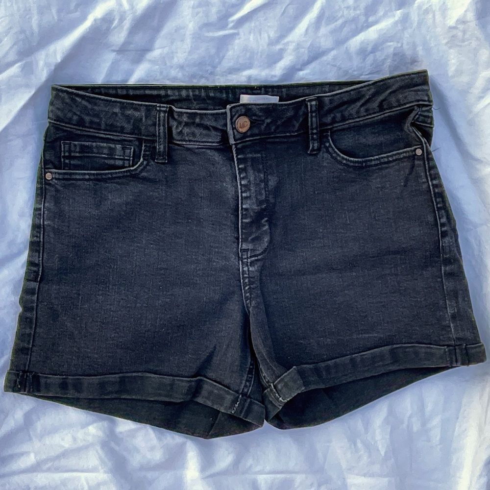 Black jean shorts 12 Lauren Conrad